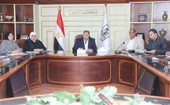 السكرتير العام لبني سويف يعقد اجتماعا ضمن سلسلة الاجتماعات الدورية لمتابعة مستجدات العمل في ملف التصالح