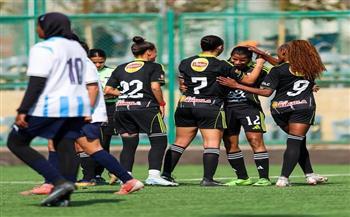 الأهلي يفوز على بيراميدز 12-0 في دوري الكرة النسائية  