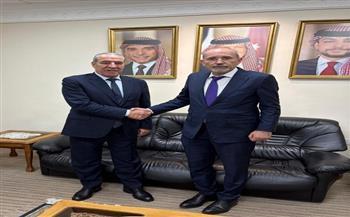 الأردن وفلسطين يدعوان لتحرك إقليمي ودولي عاجل لوقف الإجراءات الإسرائيلية بالضفة والقدس 