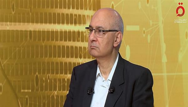 ياسر ثابت: مضيق هرمز لا يزال تحت السيطرة الإيرانية رغم الحديث عن التهدئة 