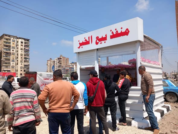 محافظ الدقهلية يعلن افتتاح منافذ جديدة لبيع الخبز بالمنصورة لتيسير الخدمة على المواطنين 