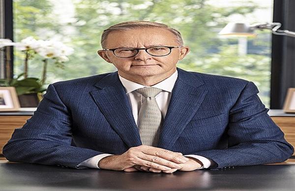 رئيس وزراء أستراليا يبدأ زيارة رسمية إلى سنغافورة تستغرق 3 أيام 