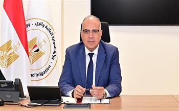 وزير الري يبحث مع قيادات الوزارة الموقف المائي وحالة الري بنطاق محافظة أسوان 