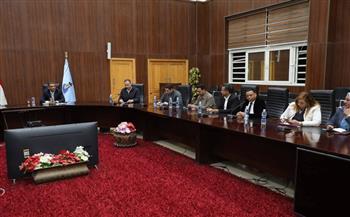 محافظ البحرالأحمر: استثمارات ضخمة في تحلية المياه ومصنع للأعلاف لدعم الاستدامة