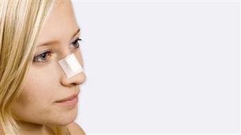 علامات تدل على وجود كسر بالأنف