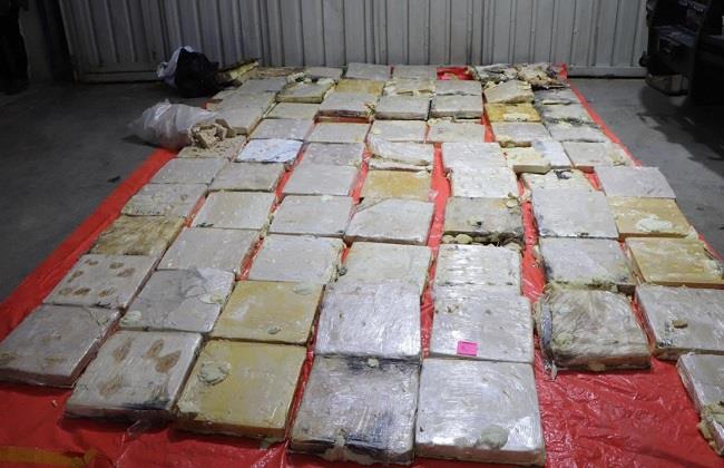 الأردن وسوريا يحبطان تهريب 943 كجم كبتاجون عبر معبر جابر