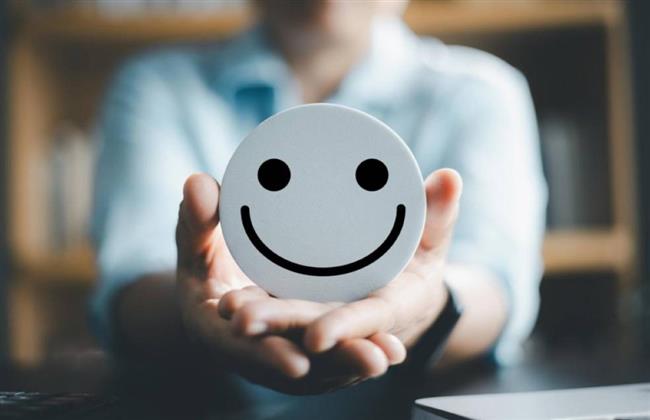 دراسة: المال لا يصنع السعادة وأسلوب الحياة البسيط هو الأفضل