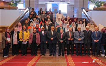 الدكتور محمود هاشم يستعرض استخدامات العلاج الضوئي الديناميكي في تشخيص وعلاج الأورام ومكافحة الملاريا  