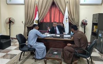 محافظ بني سويف يشدد على تكثيف جهود الوحدات المحلية للنظافة والانارة وإزالة المخالفات وترشيد الكهرباء 