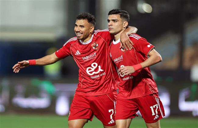 القمة 132.. الأهلي يتقدم على الزمالك بهدف أشرف بن شرقي  