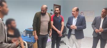 نائب وزير الصحة يُحيل مدير مركز التبين ومدير المنطقة الطبية والفريق الإشرافي للتحقيق ويصرف مكافأة لمستشفى