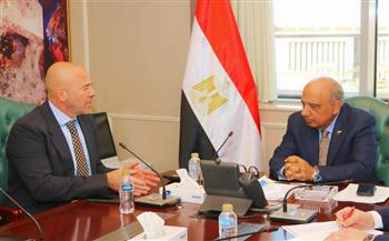 وزير الكهرباء يبحث مع مجموعة «إنكوم» آليات توفير الطاقة اللازمة لإقامة مشروع مركز عالمى للبيانات