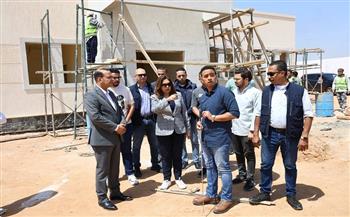 وزيرة التنمية المحلية تتفقد مشروع وحدة احتجاز المضبوطات ومركبات التكهين بالخانكة في القليوبية