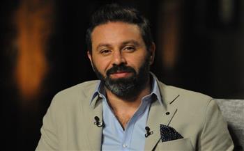 في خطاب رسمي.. فيفا يهنئ حازم إمام بعيد ميلاده الـ 51