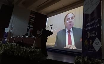 أمين الجامعات الإسلامية: الحروب قد تهدم المدارس والجامعات.. لكنها يجب ألّا تهدم الحق في المعرفة