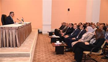 خطة تموينية مشددة.. وزير التموين يراجع ملفات القمح واستعدادات عيد الأضحى