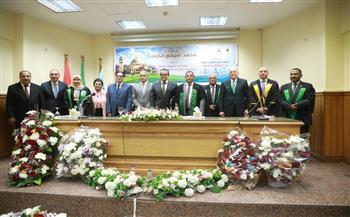 وزير الصحة يشارك في مناقشة رسالة دكتوراه حول «مبادرة 100 مليون صحة" 