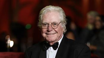 مركز السينما العربية يكرم حسين فهمي كشخصية العام السينمائية العربية