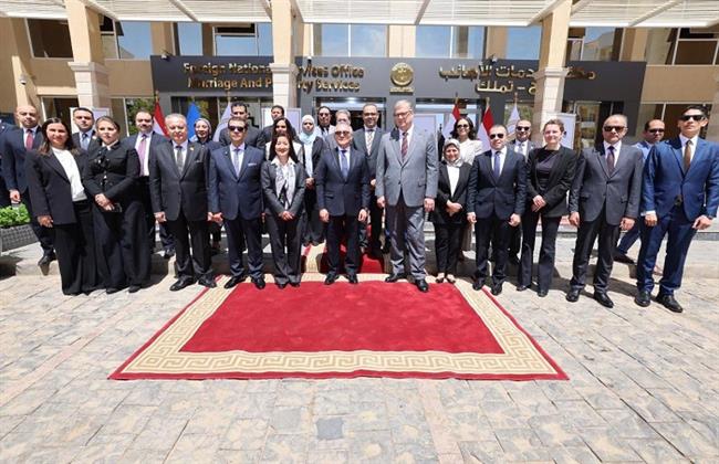 وزير العدل يفتتح أول مكتب للمساعدة القانونية الأسرية للأجانب بالعاصمة الجديدة