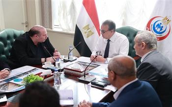 وزير الصحة يبحث مقترح إنشاء المدينة الطبية بالعاصمة الجديدة