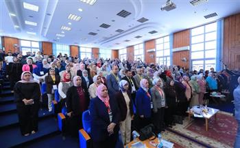 رئيس جامعة كفر الشيخ: الممرض الحديث يجب أن يجمع بين المهارة الطبية والكفاءة الرقمية