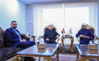 أمين البحوث الإسلامية يستقبل مفتي بولندا لبحث تعزيز الوعي الدِّيني وبناء جسور التواصل الثقافي