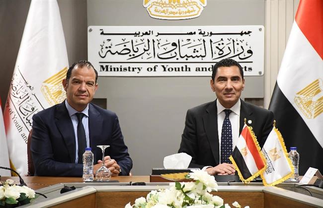 وزير الرياضة يهنيء سيف الوزيري لاختياره نائبًا لـ" المتحدة للخدمات الإعلامية"  