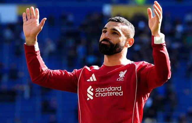 سلوت: صلاح قد يشارك في مواجهة أستون فيلا بالدوري الإنجليزي