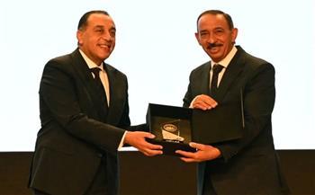 رئيس الوزراء يُكرم محافظة سوهاج لتصدرها محافظات الجمهورية في تدريبات العمل الحر