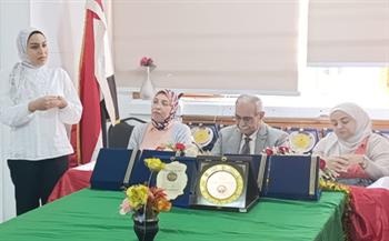 قصور الثقافة تناقش تحديات العمال وتكرم النماذج المشرفة في احتفالية بالإسكندرية 