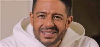 محمد حماقي يروج لألبومه الجديد بفيديو مميز لابنته