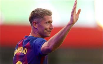 رسميًا.. ليفاندوفسكي يعلن رحيله عن برشلونة 