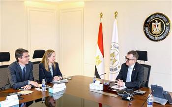 وزير التخطيط يبحث مع البنك الدولي سبل تعزيز التعاون بعدد من الملفات الاستراتيجية المشتركة