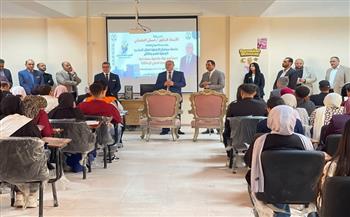 رئيس جامعة سوهاج الأهلية يطلق المبادرة الوطنية للنمو والتأثير لتعزيز الوعي وبناء شخصية الطلاب