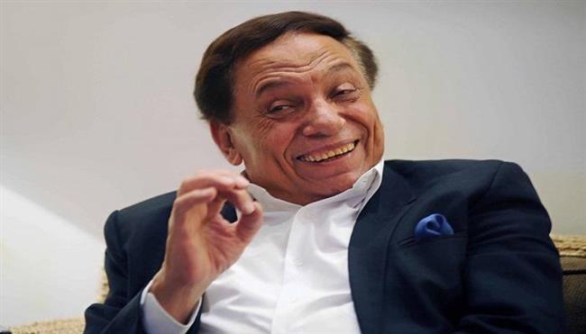 محمد شوقي: عادل إمام أخلص للفن 60 عامًا.. وحارب الإرهاب بالمسرح في أسيوط