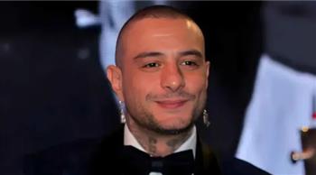 بصورة  ..أحمد الفيشاوي يتذكر والديه برسالة 