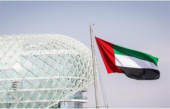 "الدفاع الإماراتية": اعتراض وتحييد 6 طائرات مسيرة حاولت استهدفت مواقع مدنية وحيوية