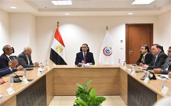 نائب وزير الصحة يبحث مع مجموعة «صحة» وشركة «برايم» تعزيز الاستثمار ورفع كفاءة الخدمات الصحية