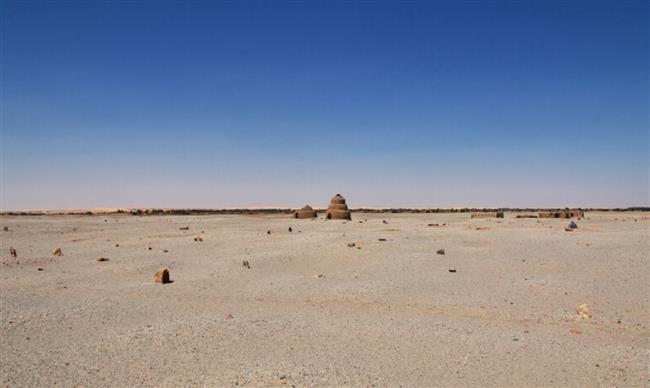 عمرها 5 آلاف عام .. اكتشاف مقابر جماعية في صحراء السودان