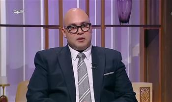 عمرو غنيم: دلع الأجداد للأحفاد تعويض عن قسوة الماضي وليس خللًا تربويًا