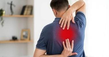 تعرف علي أعراض الإصابة بألم الظهر