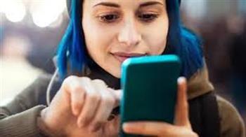 هل تفتحين أكثر من تطبيق رقمي في نفس الوقت؟.. 7 سمات نفسية يكشفها هذا السلوك 