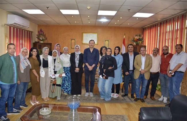 رئيس قطاع المسرح يعقد اجتماعًا مع مسؤولي الإعلام بالمراكز والإدارات الإعلامية التابعة للقطاع