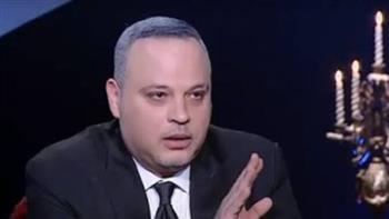 بعد 10 أيام من حصوله على تصريح مزاولة المهنة.. نقابة الإعلاميين تمنع ظهور تامر عبد المنعم وتحقق معه