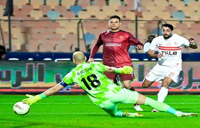 الدوري الممتاز.. عدي الدباغ يتقدم للزمالك بهدف في سيراميكا كليوباترا