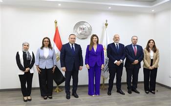 وزير التعليم العالي يستقبل وزيرة التعليم والرياضة اليونانية لبحث سبل التعاون المشترك