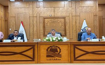 محافظ قنا يتابع الاستعدادات النهائية لاستقبال عيد الأضحى