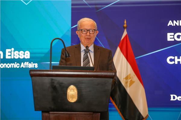 نائب رئيس الوزراء للشئون الاقتصادية: صناعة الأسمدة ركيزة أساسية لدعم الأمن الغذائي والزراعة