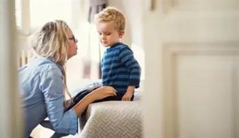 للأمهات| علامات تشير لمعاناة طفلك من التنافس المرضي.. وكيفية التعامل معه