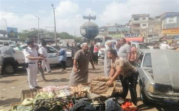 محافظ الدقهلية يتابع حملة مكبرة لإزالة الإشغالات بحي غرب المنصورة